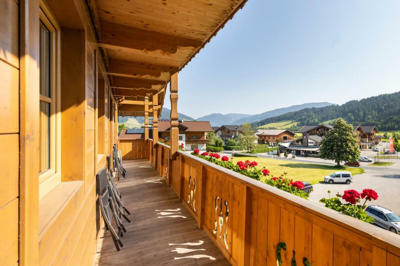Hotel Garni Sonnhof Flachau Exterior foto